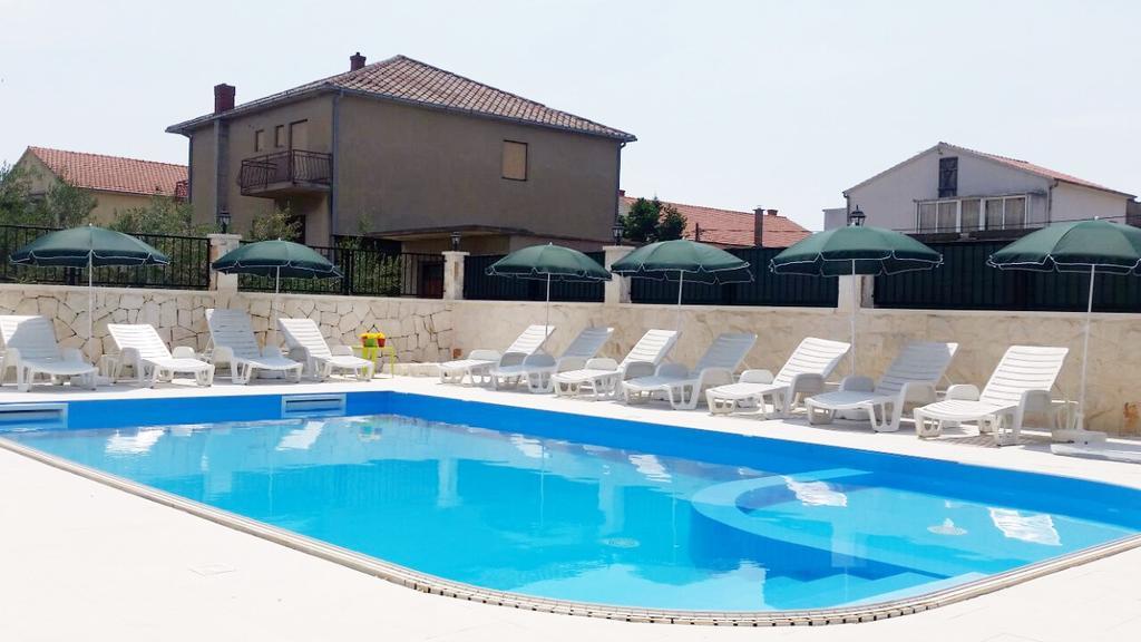 Villa Iva-Dom Каштела Экстерьер фото